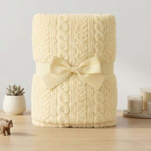 ผ้าห่มแจ๊คการ์ด สีเหลือง Jacquard Blanket ผ้าห่มแจ๊คการ์ด สีเหลือง Jacquard Blanket
